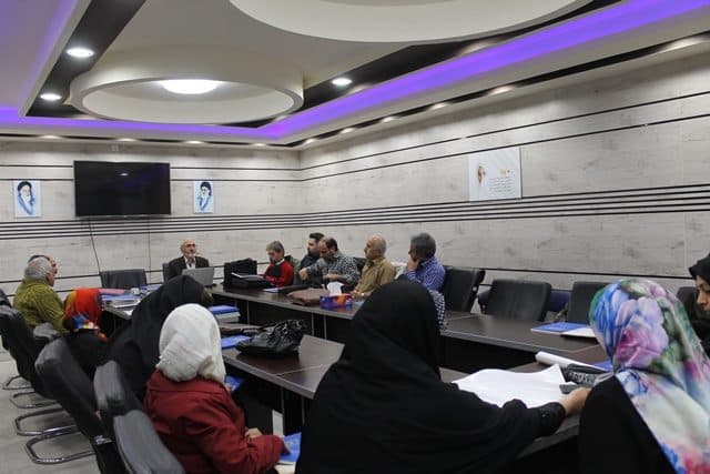 ششمین نشست تخصصی کاتبان قرآن کریم برگزار شد