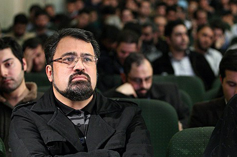 نسخهای از کتاب «پوستر نسلکشی مذهبی مسلمانان در میانمار» را برای خانم سوچی ارسال میکنیم