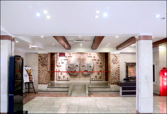 برنامه اجراهای بهار ١٣٩٧ تماشاخانه ایرانشهر اعلام شد