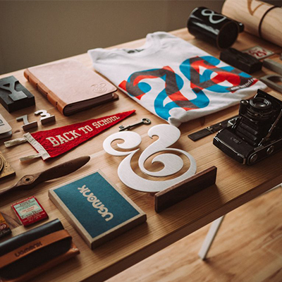 ۷ روش برای به روز ماندن در گرایشهای طراحی گرافیک