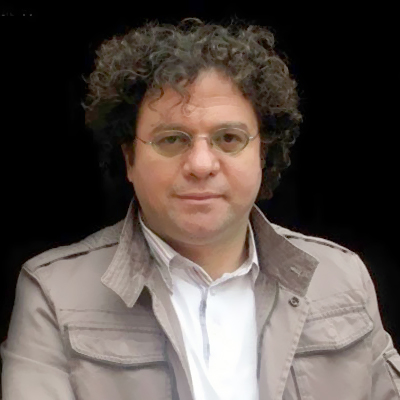 افزایش مجسمهها شهر را زیبا نمیکند/ بالای ۳۰ درصد از عصبانیت مردم به دلیل آلودگی بصری است