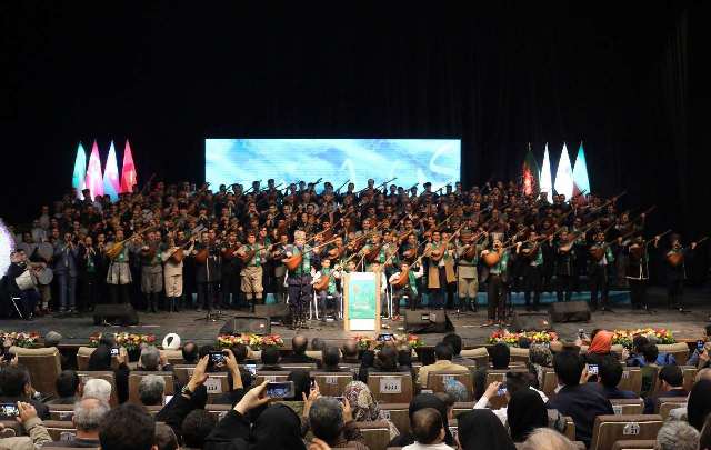 موسیقی عاشیقی نمایانگر فرهنگ اصیل مردم آذربایجان شرقی است