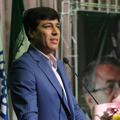 نیم قرن خدمات استاد