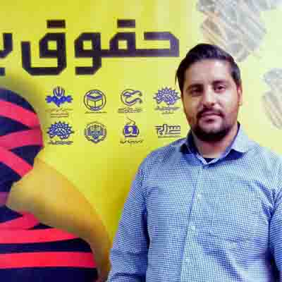 هنر میتواند نقابهای کذایی دشمن را کنار بزند