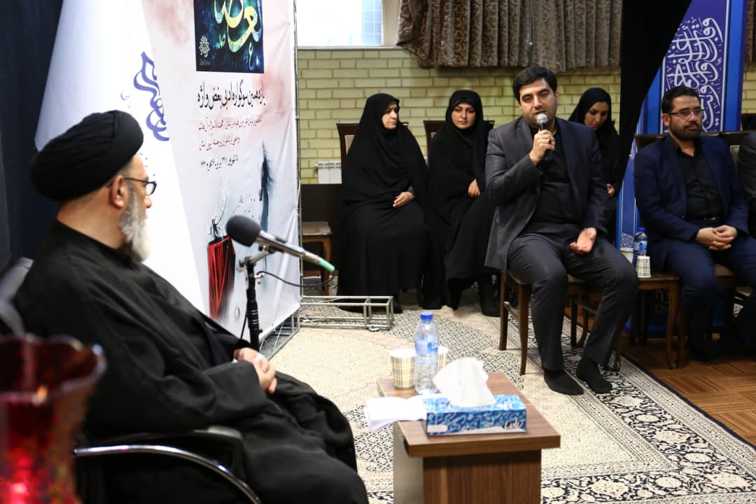 تجلی نهضت عاشورا در شعر شاعران جوان