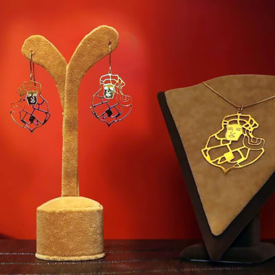 هنرمندی که سنگفرش خیابانهای شهر را طلا میکند