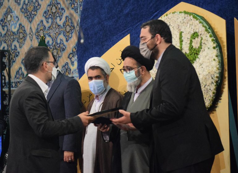 کنگره بین‌المللی شعر ترکی غدیر برگزیدگان خود را شناخت/ دادمان: کنگره بین‌المللی شعر غدیر گام بلندی در اتحاد کشورهای اسلامی منطقه است