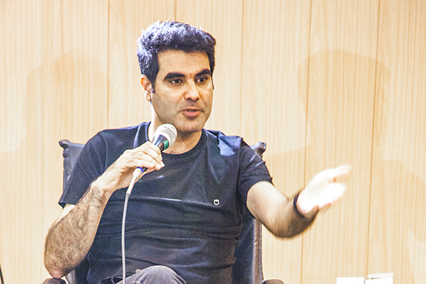 زندهیاد علی غلامی سخت عاشق هنر تئاتر بود